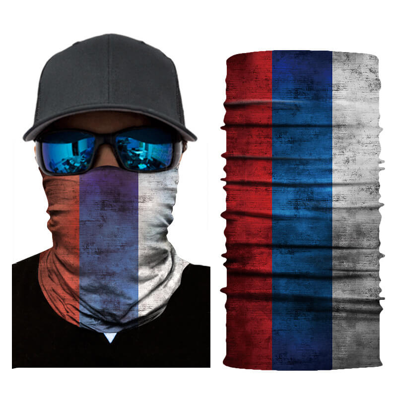 Bandana Russe - Un Accessoire Authentique de Style