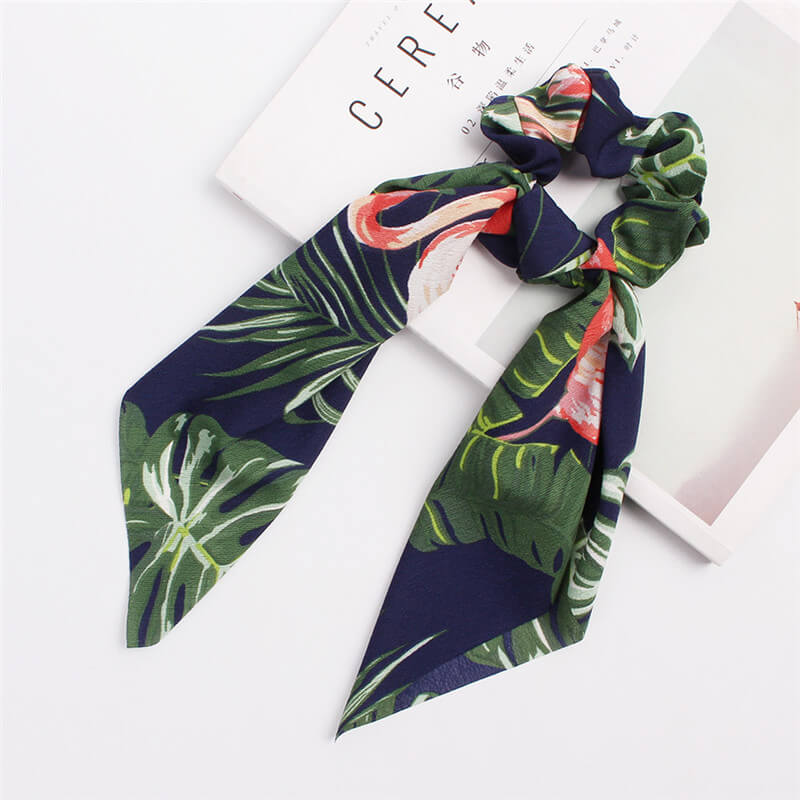 Chouchou Foulard Iris : Élégance et style assurés