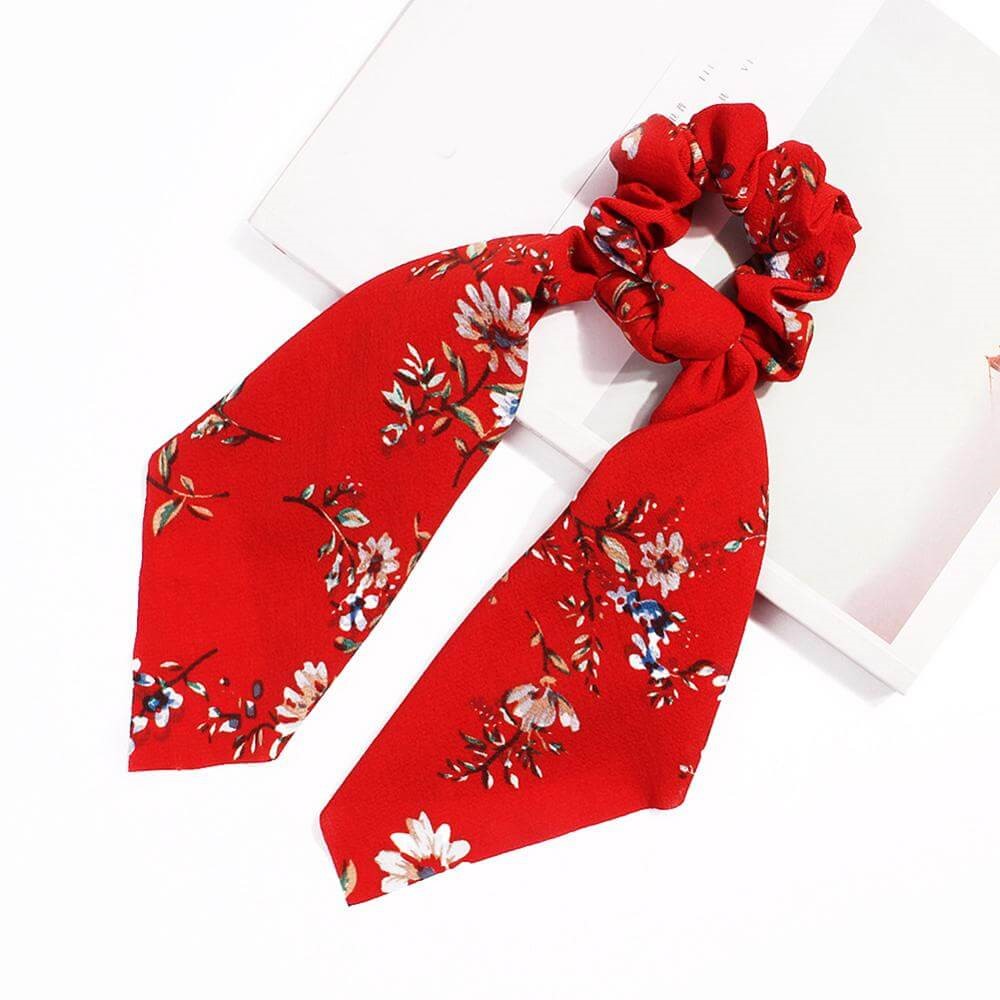 Chouchou Foulard Rouge - L'accessoire incontournable de votre garde-robe