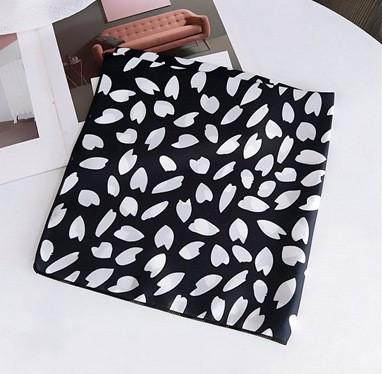 Atlas Bandana