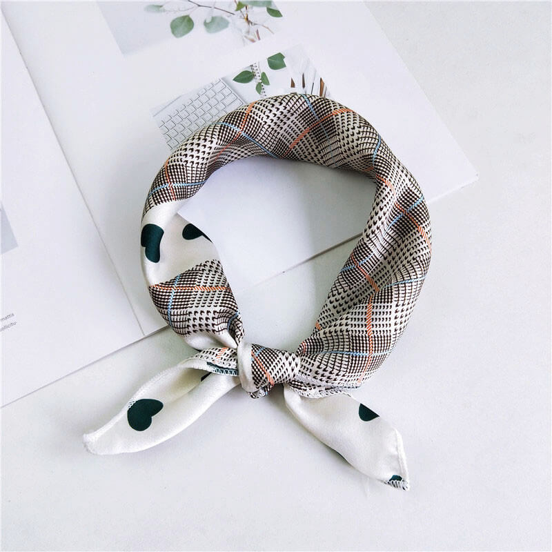 Bandana Servia - Accessoire de Style et de Qualité