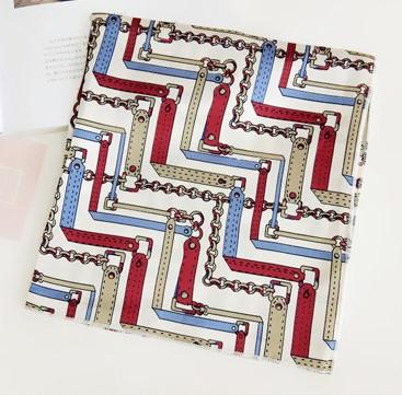 Bandana Artistique par [Nom de la Marque]