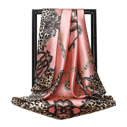 Foulard Aphrodite : La touche de glamour ultime