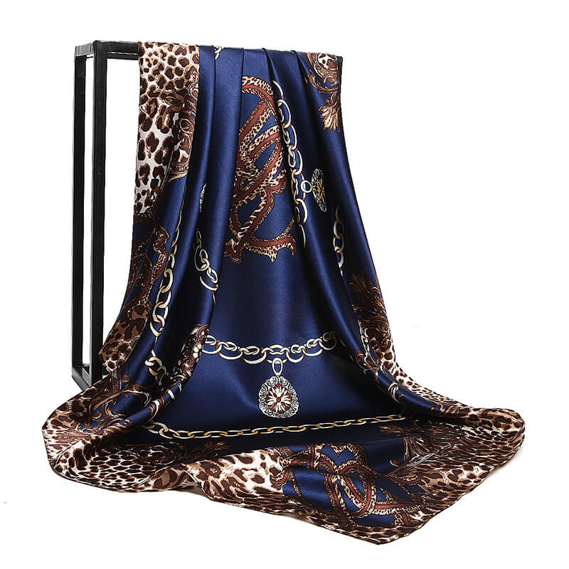 Foulard Balte - Un Accessoire de Style Signé