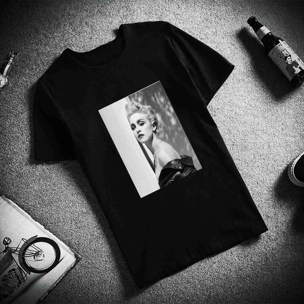 T-shirt Bandana by Madonna
