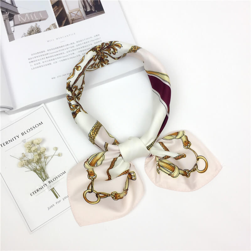 Duchesse Bandana - Le summum du style royal