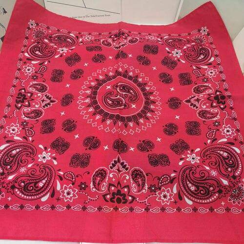 Aitor Bandana: Un style unique pour affirmer votre look.