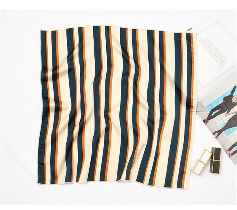 Bandana Vintage by The Classic Collection